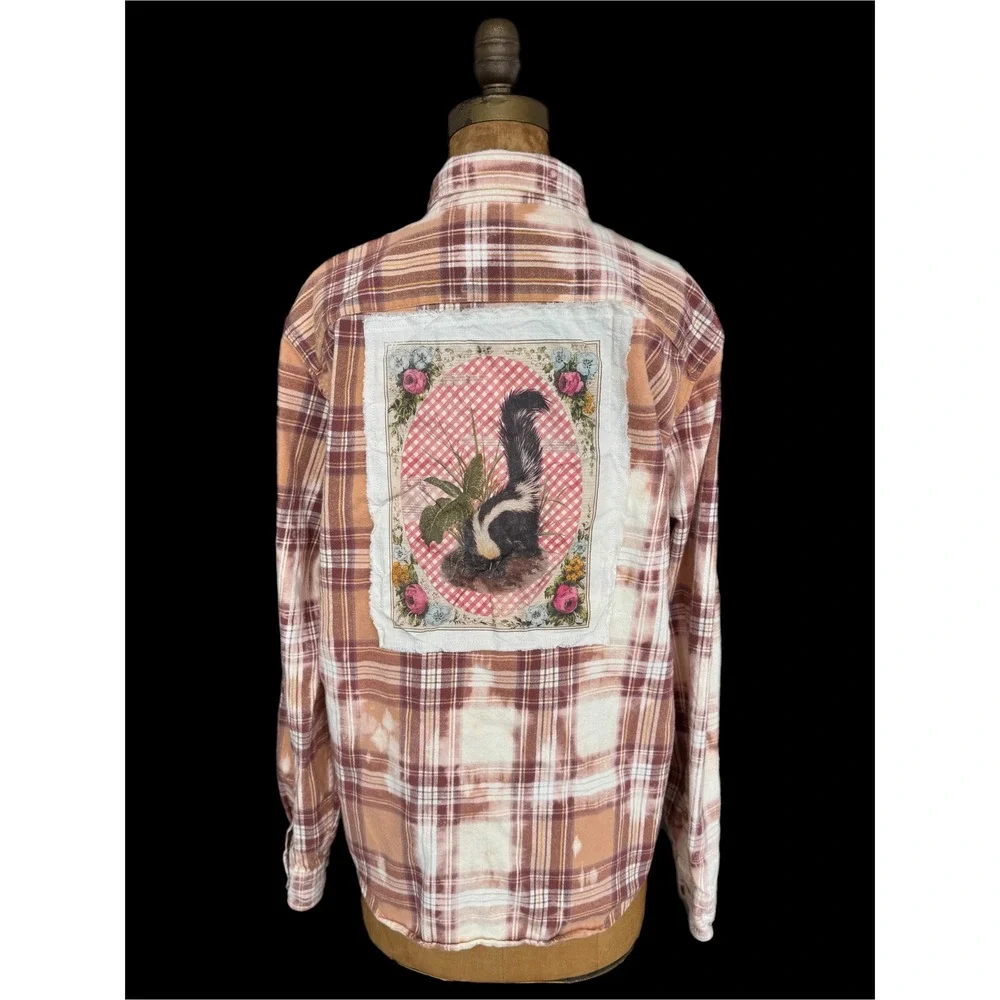 Flannel Skunk Patchwork Shirt Large Cottage core/Festival Style‎